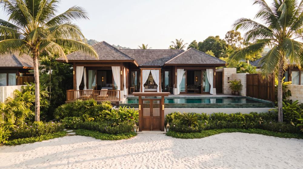 Beachfront Pool Villa